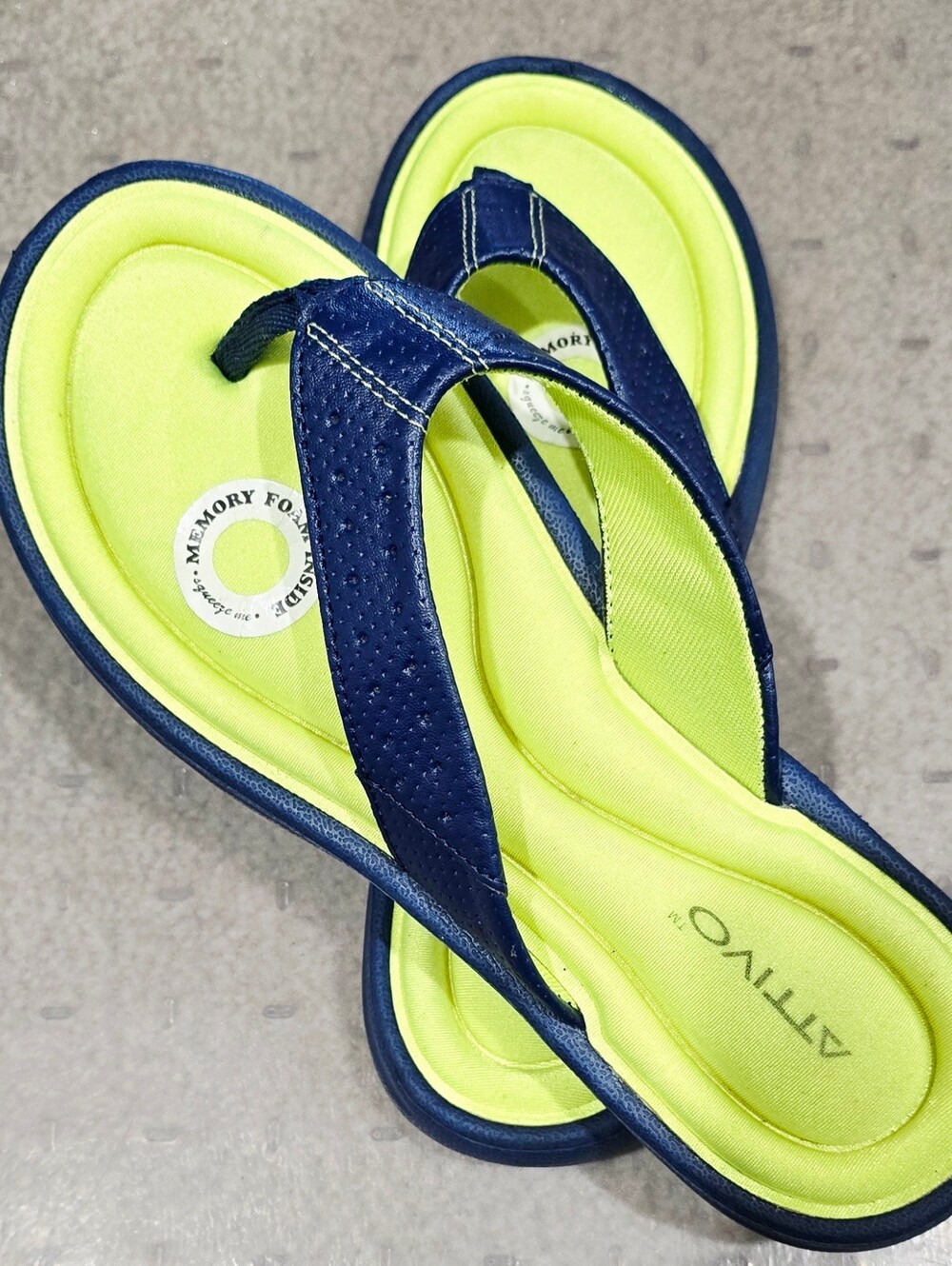 Attivo Nitara #1020 Women's Thong Memory Foam Flip Flops Sandals Size 7M